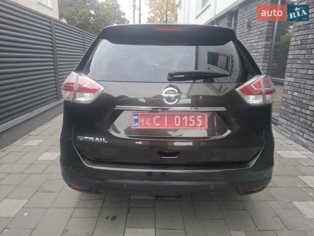 Зеленый Ниссан ИксТрейл, объемом двигателя 1.6 л и пробегом 239 тыс. км за 16300 $, фото 5 на Automoto.ua