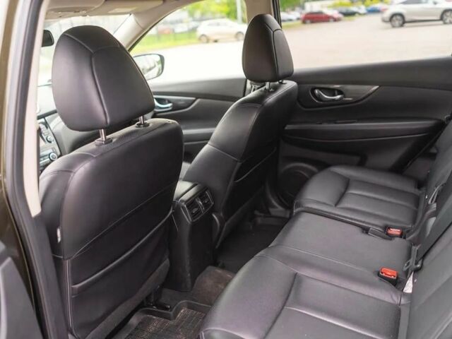 Зеленый Ниссан ИксТрейл, объемом двигателя 1.6 л и пробегом 80 тыс. км за 9900 $, фото 14 на Automoto.ua