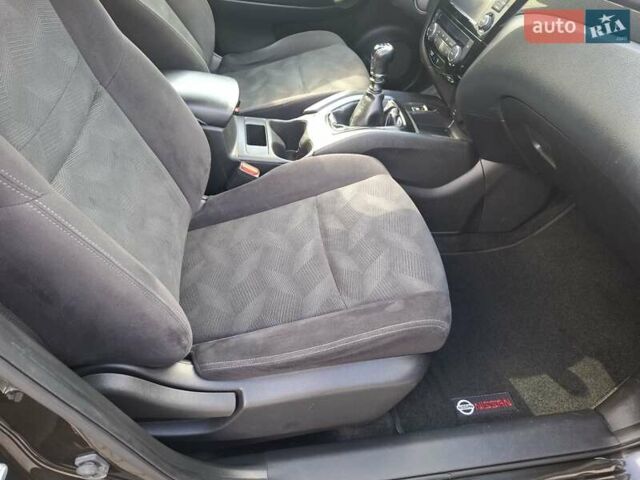 Зеленый Ниссан ИксТрейл, объемом двигателя 1.6 л и пробегом 239 тыс. км за 16300 $, фото 26 на Automoto.ua