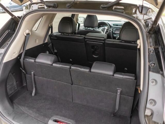 Зеленый Ниссан ИксТрейл, объемом двигателя 1.6 л и пробегом 80 тыс. км за 9900 $, фото 15 на Automoto.ua