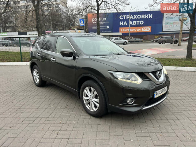 Зеленый Ниссан ИксТрейл, объемом двигателя 2 л и пробегом 75 тыс. км за 18500 $, фото 1 на Automoto.ua