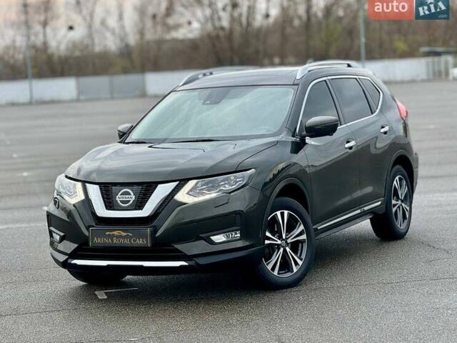 Зеленый Ниссан ИксТрейл, объемом двигателя 1.62 л и пробегом 166 тыс. км за 20500 $, фото 1 на Automoto.ua