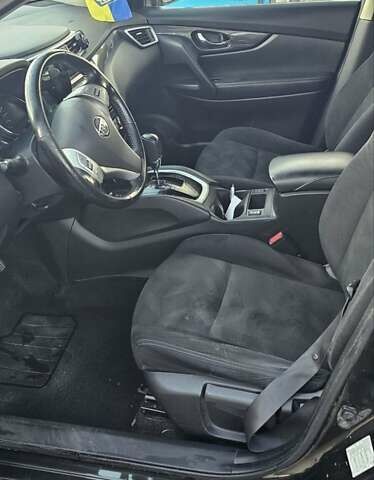 Зеленый Ниссан ИксТрейл, объемом двигателя 1.6 л и пробегом 264 тыс. км за 15500 $, фото 3 на Automoto.ua