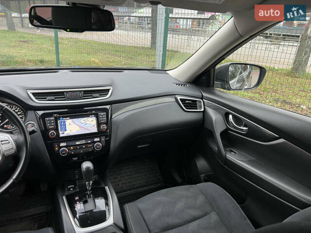 Зеленый Ниссан ИксТрейл, объемом двигателя 2 л и пробегом 75 тыс. км за 18500 $, фото 30 на Automoto.ua