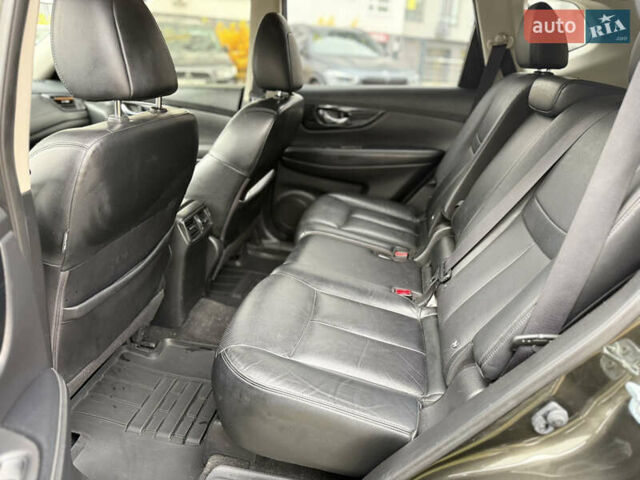 Зеленый Ниссан ИксТрейл, объемом двигателя 1.6 л и пробегом 166 тыс. км за 18800 $, фото 14 на Automoto.ua