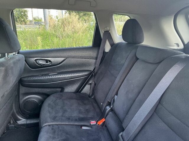 Зеленый Ниссан ИксТрейл, объемом двигателя 1.6 л и пробегом 84 тыс. км за 17200 $, фото 14 на Automoto.ua