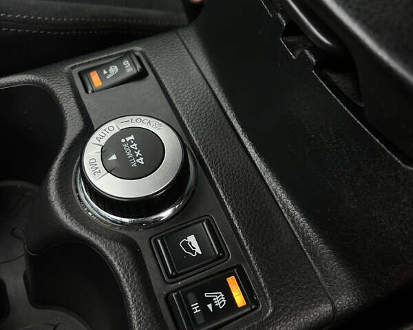 Зеленый Ниссан ИксТрейл, объемом двигателя 2 л и пробегом 75 тыс. км за 18500 $, фото 21 на Automoto.ua