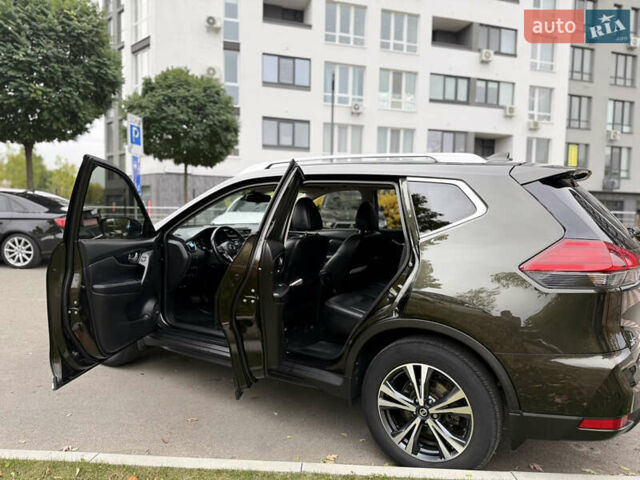 Зеленый Ниссан ИксТрейл, объемом двигателя 1.6 л и пробегом 166 тыс. км за 18800 $, фото 11 на Automoto.ua