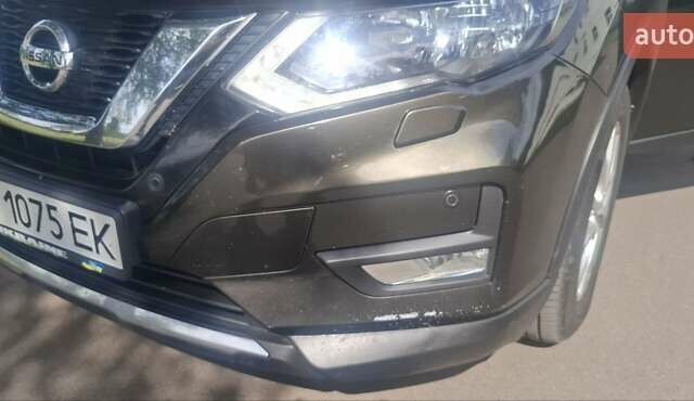 Ниссан ИксТрейл 2017 в Чернигове на Automoto.ua Зеленый Ниссан ИксТрейл, объемом двигателя 1.6 л и пробегом 160 тыс. км за 18500 $, фото 2 на Automoto.ua