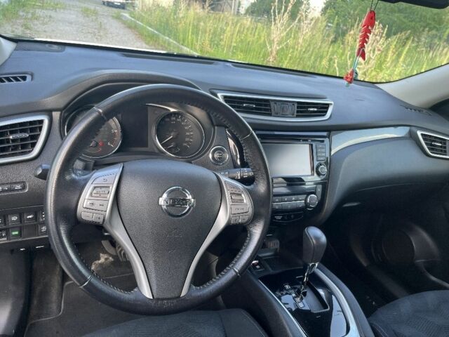 Зеленый Ниссан ИксТрейл, объемом двигателя 1.6 л и пробегом 84 тыс. км за 17200 $, фото 8 на Automoto.ua