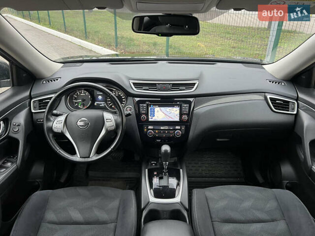 Зеленый Ниссан ИксТрейл, объемом двигателя 2 л и пробегом 75 тыс. км за 18500 $, фото 28 на Automoto.ua