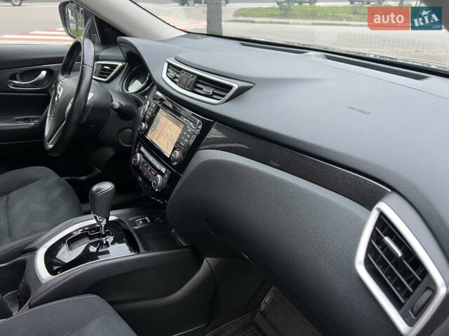 Зеленый Ниссан ИксТрейл, объемом двигателя 2 л и пробегом 75 тыс. км за 18500 $, фото 27 на Automoto.ua