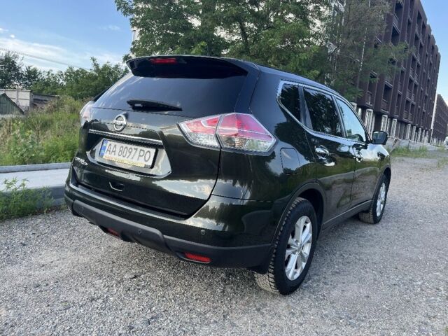 Зеленый Ниссан ИксТрейл, объемом двигателя 1.6 л и пробегом 84 тыс. км за 17200 $, фото 4 на Automoto.ua