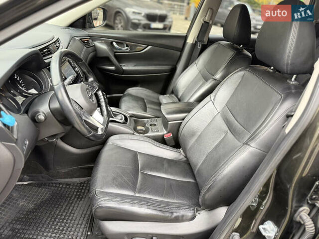 Зеленый Ниссан ИксТрейл, объемом двигателя 1.6 л и пробегом 166 тыс. км за 18800 $, фото 16 на Automoto.ua