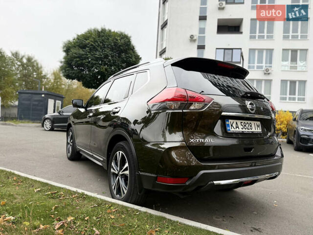 Зеленый Ниссан ИксТрейл, объемом двигателя 1.6 л и пробегом 166 тыс. км за 18800 $, фото 7 на Automoto.ua