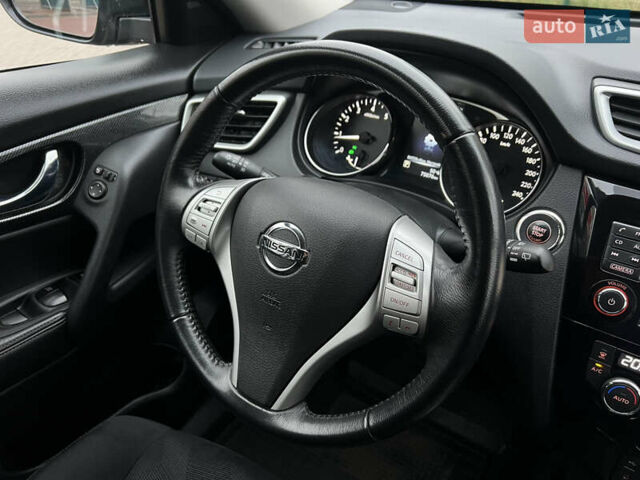 Зеленый Ниссан ИксТрейл, объемом двигателя 2 л и пробегом 75 тыс. км за 18500 $, фото 33 на Automoto.ua