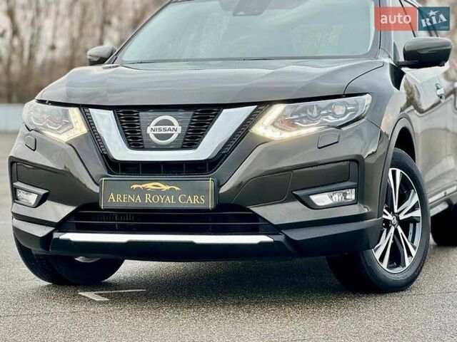 Зеленый Ниссан ИксТрейл, объемом двигателя 1.62 л и пробегом 166 тыс. км за 20500 $, фото 3 на Automoto.ua