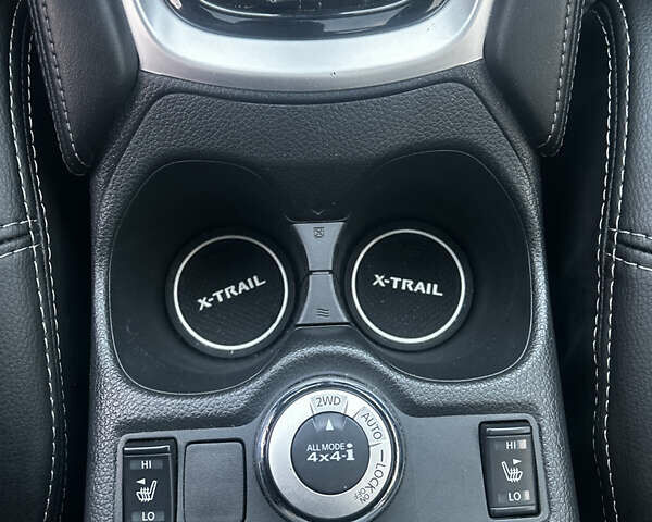 Зеленый Ниссан ИксТрейл, объемом двигателя 1.6 л и пробегом 134 тыс. км за 18498 $, фото 18 на Automoto.ua