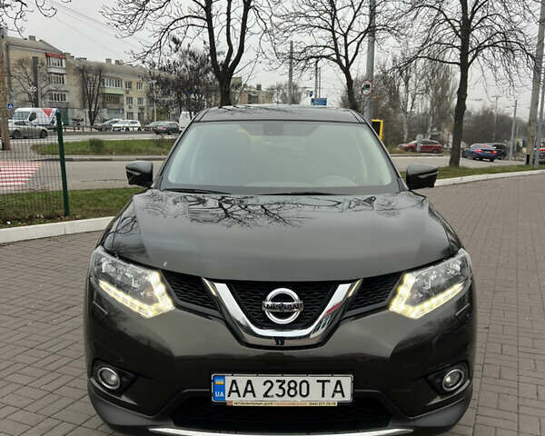 Зеленый Ниссан ИксТрейл, объемом двигателя 2 л и пробегом 75 тыс. км за 18500 $, фото 11 на Automoto.ua