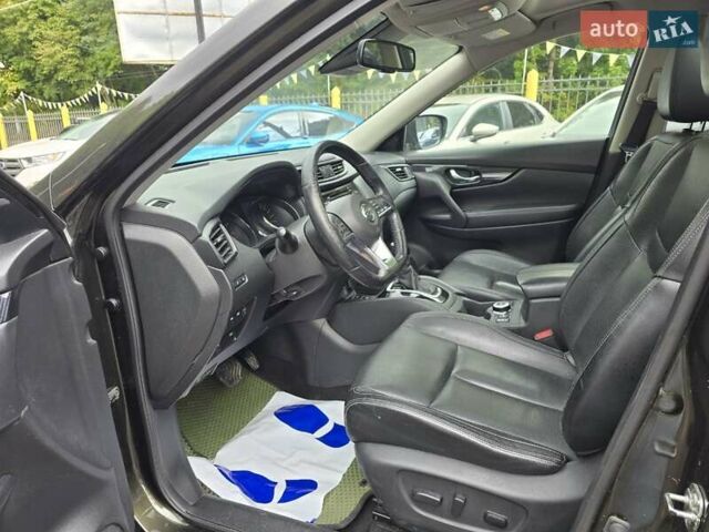 Зеленый Ниссан ИксТрейл, объемом двигателя 2 л и пробегом 221 тыс. км за 19000 $, фото 9 на Automoto.ua