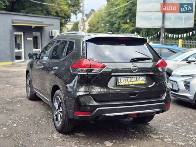 Зеленый Ниссан ИксТрейл, объемом двигателя 2 л и пробегом 221 тыс. км за 19000 $, фото 4 на Automoto.ua