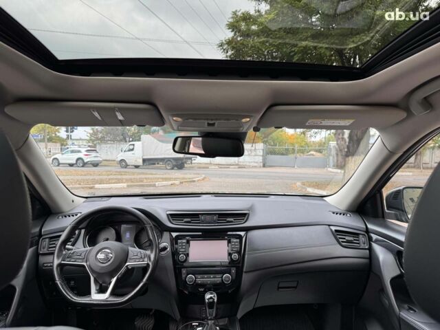 Зеленый Ниссан ИксТрейл, объемом двигателя 1.6 л и пробегом 167 тыс. км за 18990 $, фото 17 на Automoto.ua