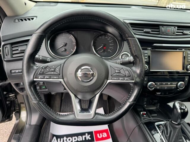 Зеленый Ниссан ИксТрейл, объемом двигателя 1.6 л и пробегом 167 тыс. км за 18990 $, фото 22 на Automoto.ua
