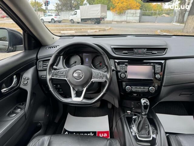 Зеленый Ниссан ИксТрейл, объемом двигателя 1.6 л и пробегом 167 тыс. км за 18990 $, фото 15 на Automoto.ua