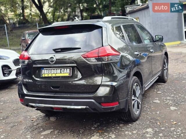 Зеленый Ниссан ИксТрейл, объемом двигателя 2 л и пробегом 221 тыс. км за 19000 $, фото 5 на Automoto.ua