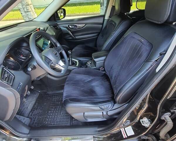 Зеленый Ниссан ИксТрейл, объемом двигателя 1.6 л и пробегом 101 тыс. км за 25000 $, фото 7 на Automoto.ua