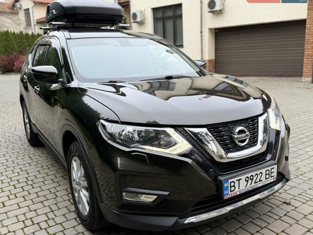 Зеленый Ниссан ИксТрейл, объемом двигателя 1.6 л и пробегом 84 тыс. км за 22900 $, фото 5 на Automoto.ua