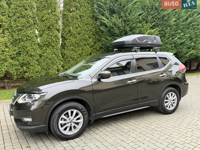 Зеленый Ниссан ИксТрейл, объемом двигателя 1.6 л и пробегом 84 тыс. км за 22900 $, фото 9 на Automoto.ua