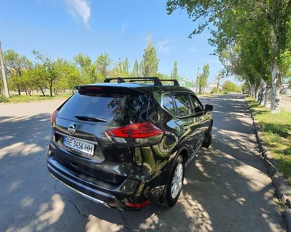 Зеленый Ниссан ИксТрейл, объемом двигателя 1.6 л и пробегом 101 тыс. км за 25000 $, фото 3 на Automoto.ua