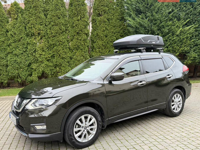 Зеленый Ниссан ИксТрейл, объемом двигателя 1.6 л и пробегом 84 тыс. км за 22900 $, фото 2 на Automoto.ua