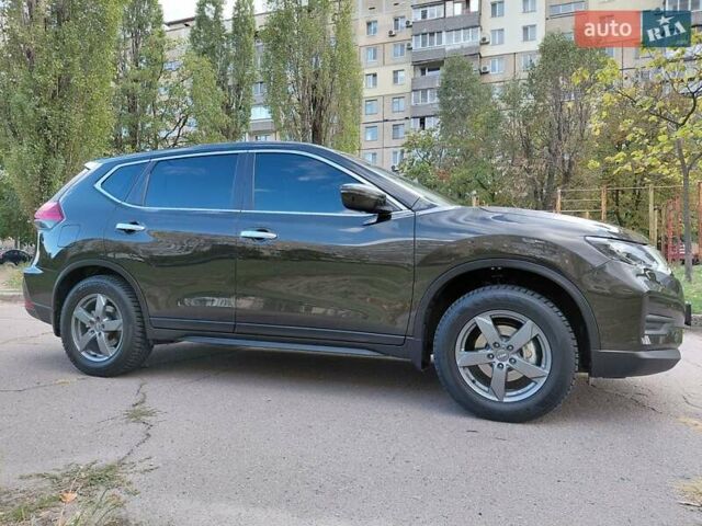 Зеленый Ниссан ИксТрейл, объемом двигателя 1.6 л и пробегом 6 тыс. км за 25500 $, фото 9 на Automoto.ua