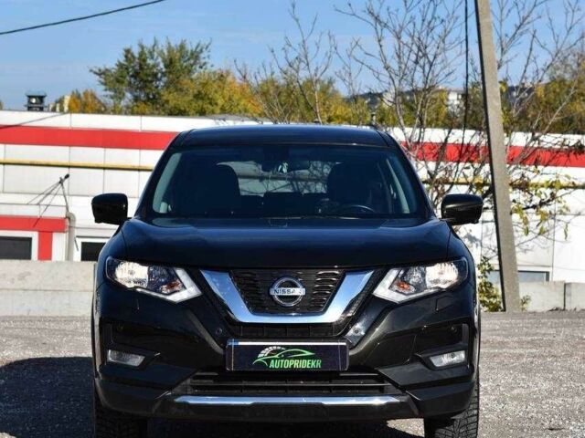 Зеленый Ниссан ИксТрейл, объемом двигателя 2 л и пробегом 37 тыс. км за 22650 $, фото 1 на Automoto.ua