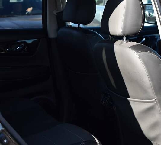 Ніссан ІксТрейл 2021 у Кривому Розі на Automoto.ua Зелений Ніссан ІксТрейл, об'ємом двигуна 2 л та пробігом 37 тис. км за 22650 $, фото 18 на Automoto.ua