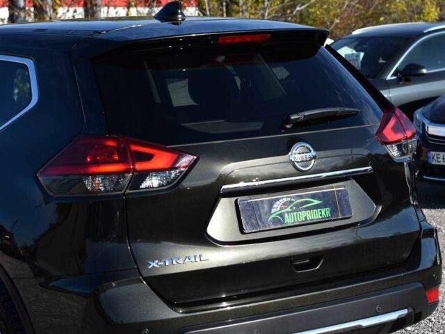 Зеленый Ниссан ИксТрейл, объемом двигателя 2 л и пробегом 37 тыс. км за 22650 $, фото 6 на Automoto.ua