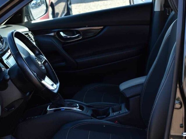 Зеленый Ниссан ИксТрейл, объемом двигателя 2 л и пробегом 37 тыс. км за 22650 $, фото 10 на Automoto.ua