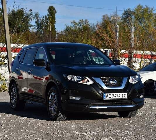 Ніссан ІксТрейл 2021 у Кривому Розі на Automoto.ua Зелений Ніссан ІксТрейл, об'ємом двигуна 2 л та пробігом 37 тис. км за 22650 $, фото 1 на Automoto.ua