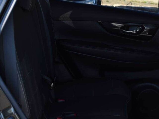 Зеленый Ниссан ИксТрейл, объемом двигателя 2 л и пробегом 37 тыс. км за 22650 $, фото 21 на Automoto.ua