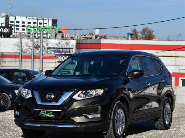 Зеленый Ниссан ИксТрейл, объемом двигателя 2 л и пробегом 37 тыс. км за 22650 $, фото 3 на Automoto.ua