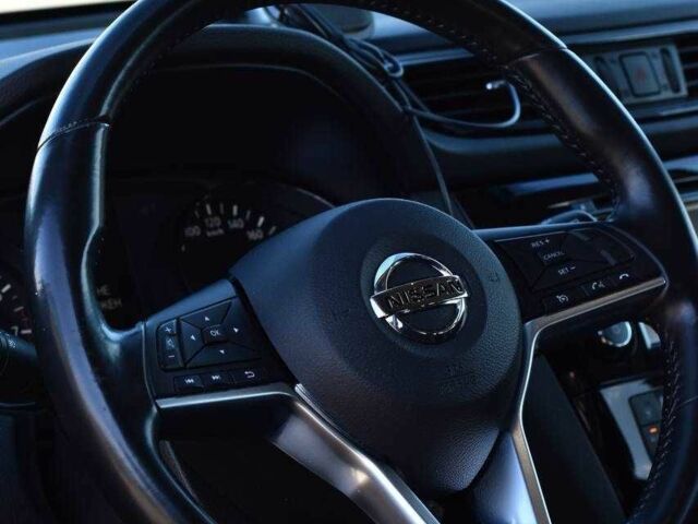 Зеленый Ниссан ИксТрейл, объемом двигателя 2 л и пробегом 37 тыс. км за 22650 $, фото 11 на Automoto.ua