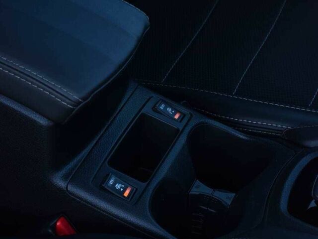 Зеленый Ниссан ИксТрейл, объемом двигателя 2 л и пробегом 37 тыс. км за 22650 $, фото 19 на Automoto.ua