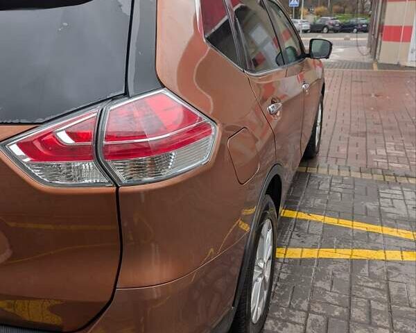 Оранжевый Ниссан ИксТрейл, объемом двигателя 1.6 л и пробегом 170 тыс. км за 14000 $, фото 30 на Automoto.ua