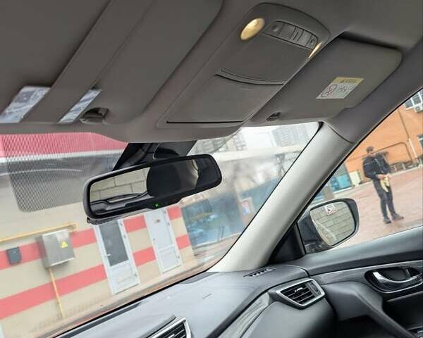 Оранжевый Ниссан ИксТрейл, объемом двигателя 1.6 л и пробегом 170 тыс. км за 14000 $, фото 5 на Automoto.ua