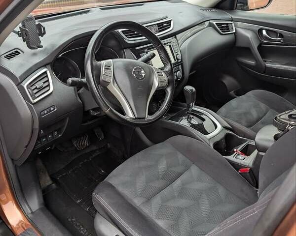 Оранжевый Ниссан ИксТрейл, объемом двигателя 1.6 л и пробегом 170 тыс. км за 14000 $, фото 16 на Automoto.ua