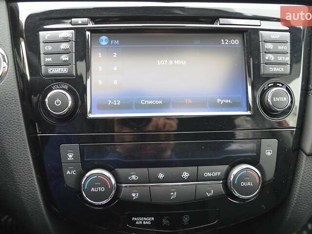 Оранжевый Ниссан ИксТрейл, объемом двигателя 2 л и пробегом 70 тыс. км за 19900 $, фото 29 на Automoto.ua