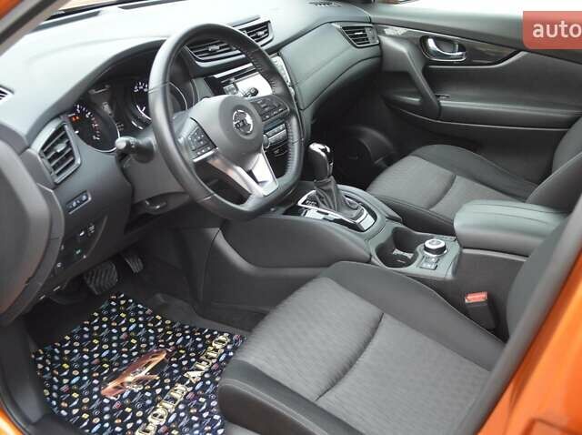 Оранжевый Ниссан ИксТрейл, объемом двигателя 2 л и пробегом 70 тыс. км за 19900 $, фото 15 на Automoto.ua