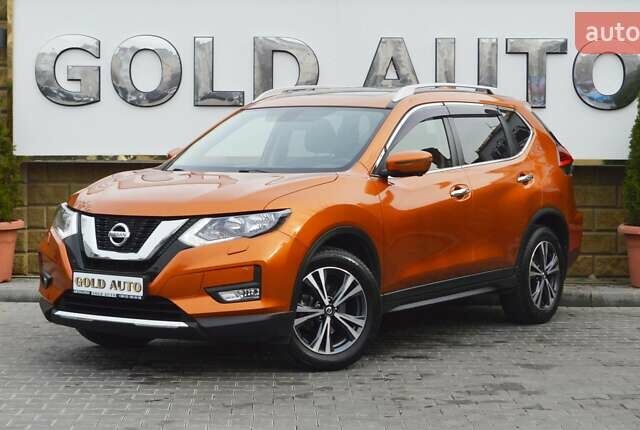 Оранжевый Ниссан ИксТрейл, объемом двигателя 2 л и пробегом 70 тыс. км за 19900 $, фото 3 на Automoto.ua